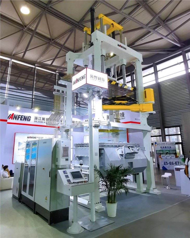 LPDC Machine for Large Aluminum Alloy Thin Wall Parts
